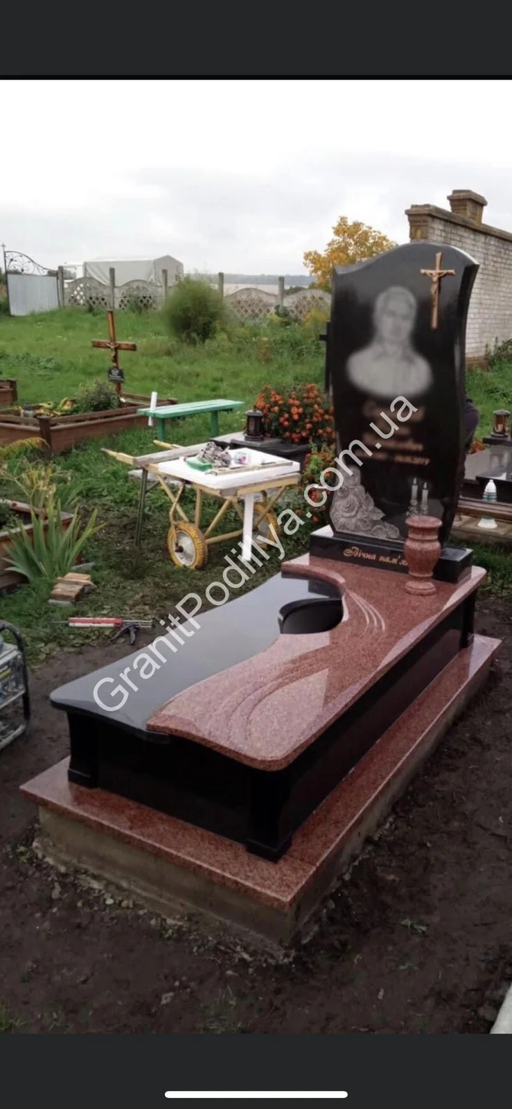 Одинарний пам'ятник з граніту - Кам'янець-Подільський | GranitPodillya